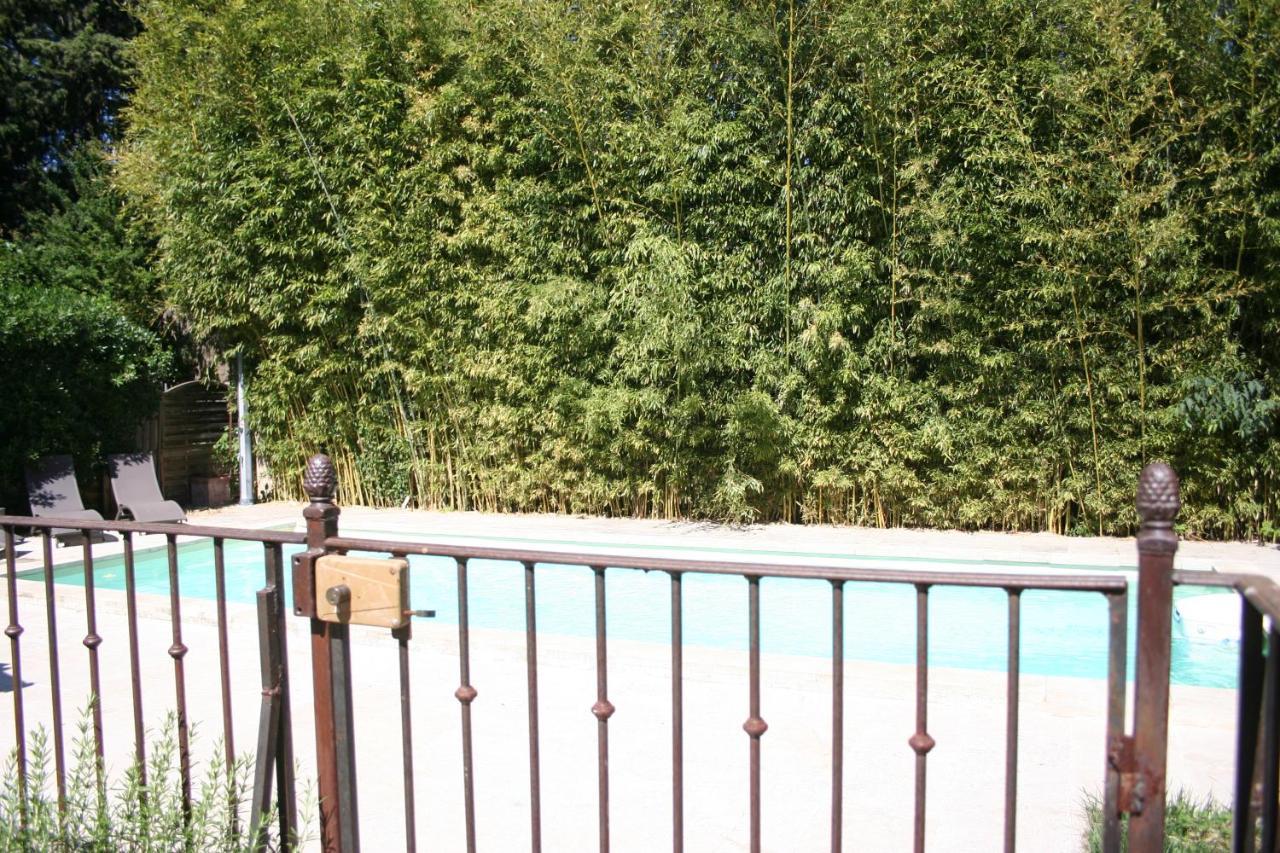 Le Mas Des Dames Appartement Авиньон Экстерьер фото